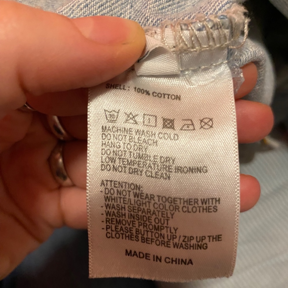 Brandy Melville jean jacket - Picture 4 of 4